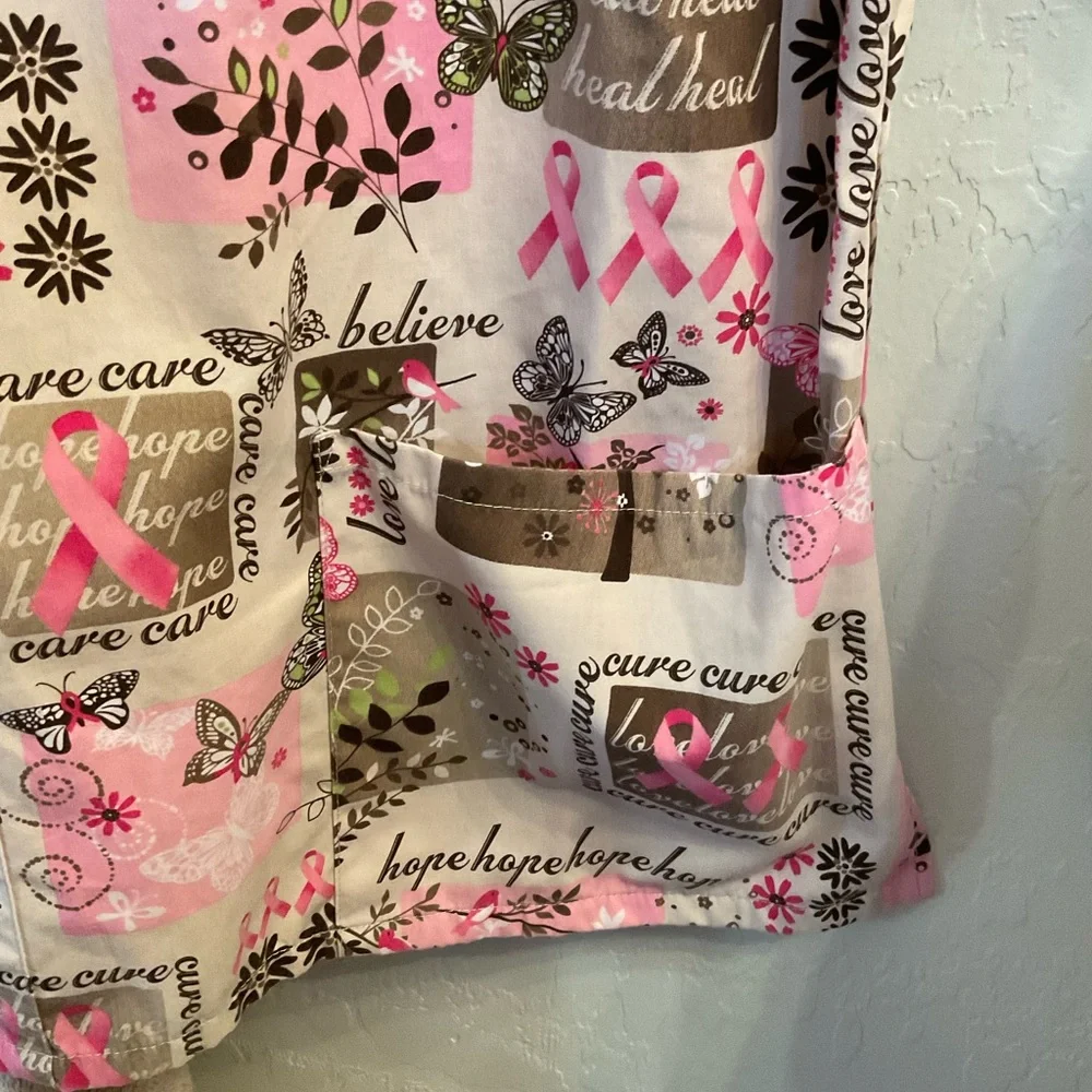 HQ Scrubs Breast Cancer Awareness Top, Cute and in great condition.  Fitted, Sm - Picture 5 of 13